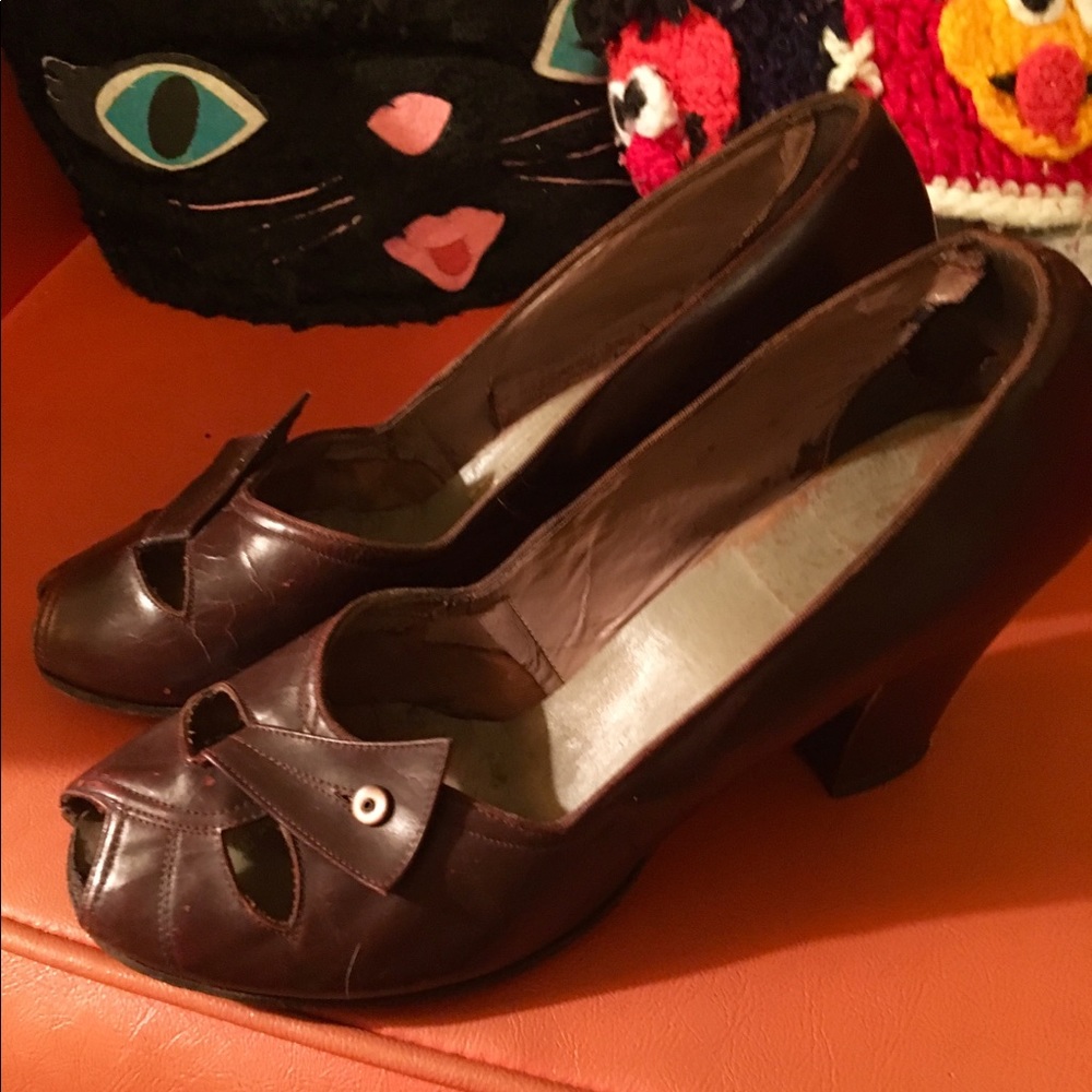 Original 1940’s Brown Open Toe Pumps